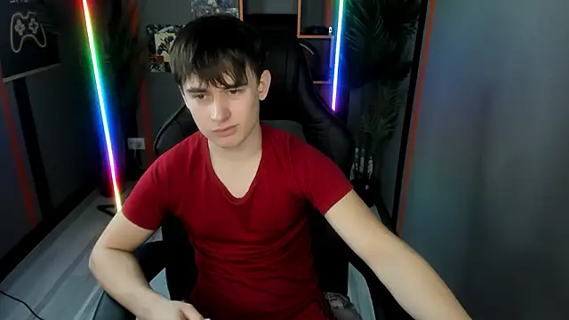 alejandroellias - AlejandroEllias's free webcam - UK Sex Cams