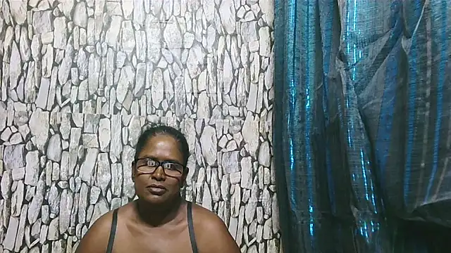 Exotic_indian95 webcam