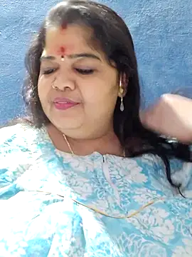 tamilthanushri webcam