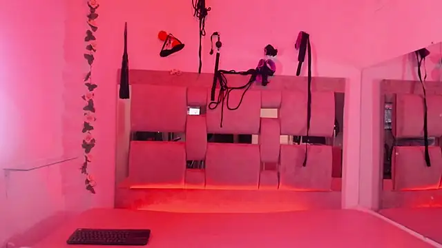 luciana_r - Luciana_r's free webcam - UK Sex Cams