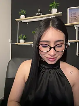 Webcam Model (isabella_jade)  is live.Free join now!