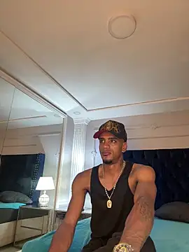 AaronCruz_ webcam