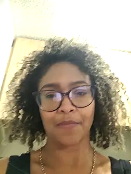 BiiancaEstradaa webcam