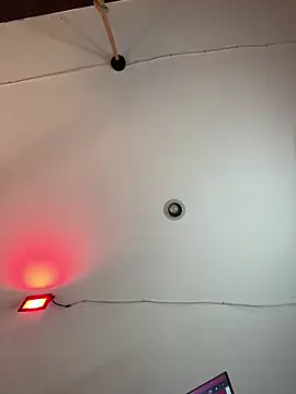 Juanita-Diaz Live Webcam on Stripchat