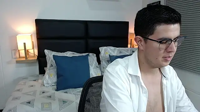 dylan_santiago_ webcam