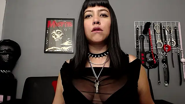 Carla_Phoenix webcam