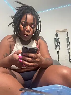 Goddess_Nafeesha webcam