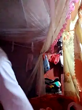 hin-ni - Hin-ni's free webcam - UK Sex Cams