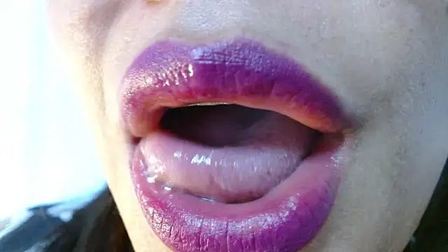 miss_evoleth2 webcam