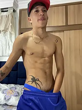 _camilobass (M twink) - I'm so horny, help me unload all my load