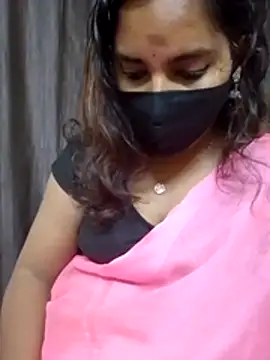 Webcam Model (Rashmi-Sexy)  is live.Free join now!