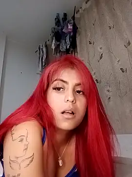 mia_hottie2210 webcam