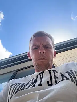 aus_guy93 (M young) - Let’s play