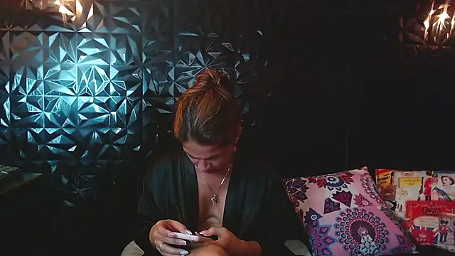 Preview of pink__lola1