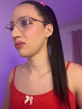 im_lauritaa (T young) - DOGGY + OIL ASS