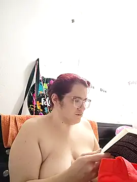 karlythoth@xh webcam