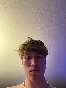 CollegeBull19 webcam