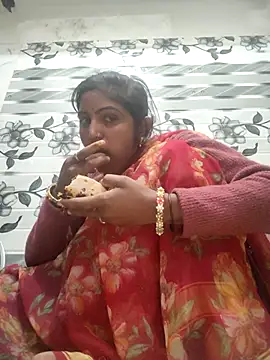 Webcam Model (LUCKY_cut) is live