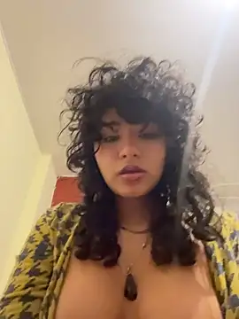 Webcam Model (justcallmemargo)  is live.Free join now!