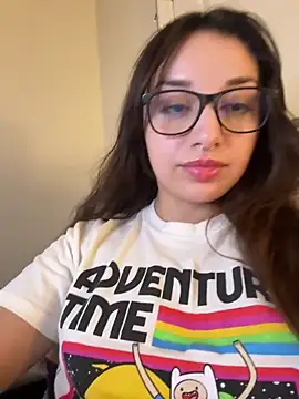 CharmingMaddie webcam