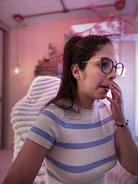 Webcam Model (Zoe_Bae)  is live.Free join now!