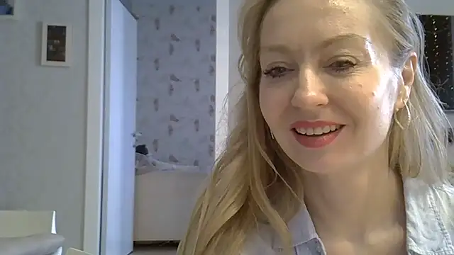 ZarinaSwift webcam