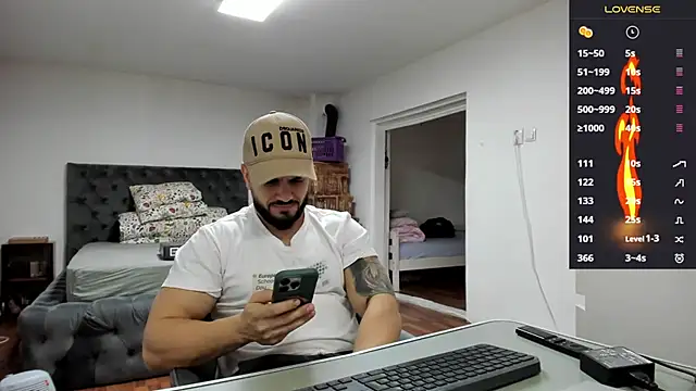 supermanboy94 webcam