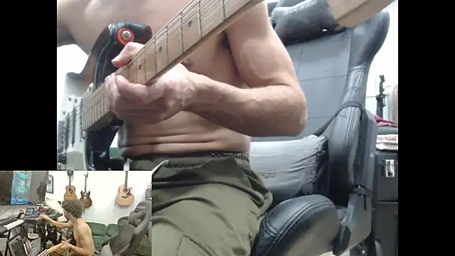 Stringin69 webcam