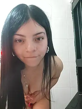 Webcam Model (LunaJacobs)  is live.Free join now!