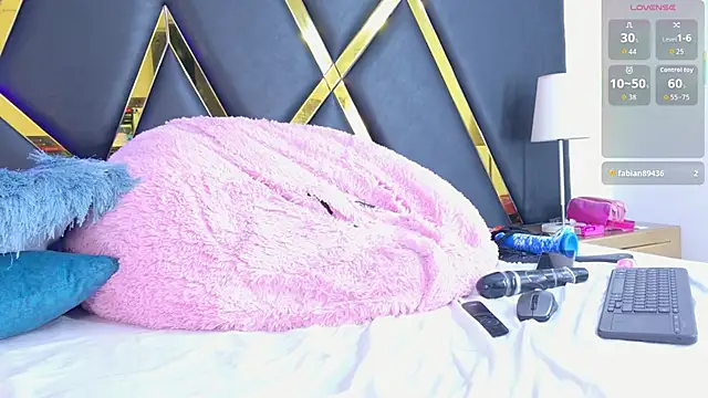 Ashanti_Moreno webcam