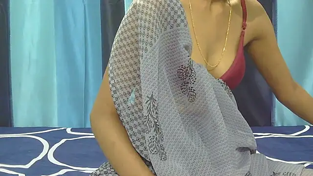 Aarti_misty71 webcam