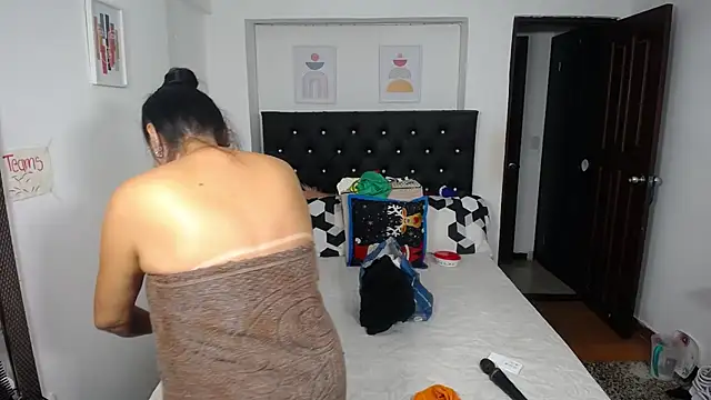 mature_bigboobs10 webcam