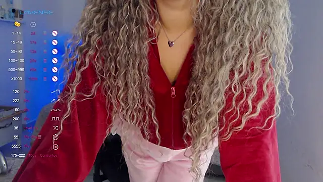 _Just_a_queen_3 webcam