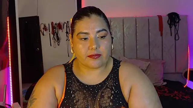 andreakinky - AndreaKinky's free webcam - UK Sex Cams