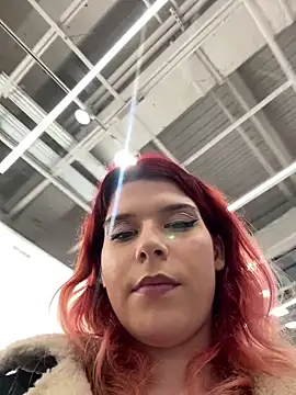 Webcam Model (RiriRoseey)  is live.Free join now!