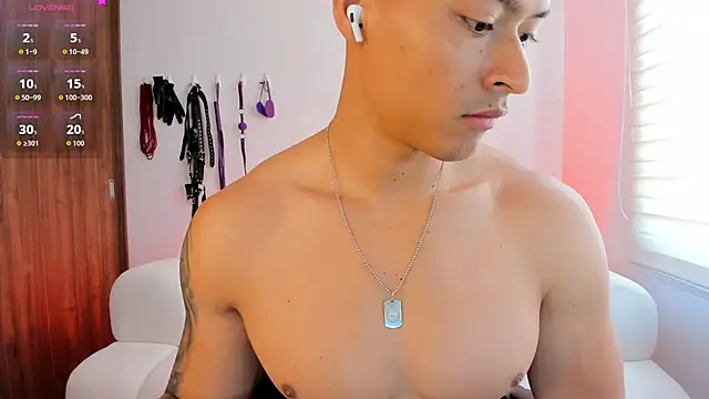 abu_dhabi_21 - Abu_dhabi_21's free webcam - UK Sex Cams