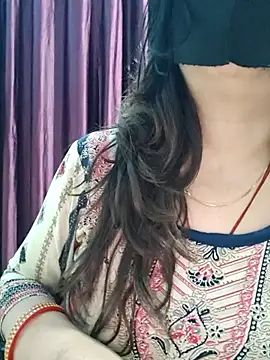 Aishwaryaa_69 webcam