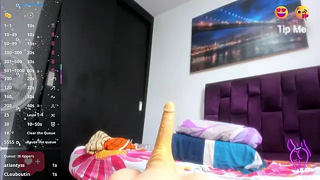 Alicia_Whitee webcam