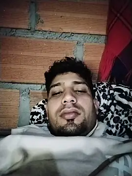 ashtoncooperr webcam