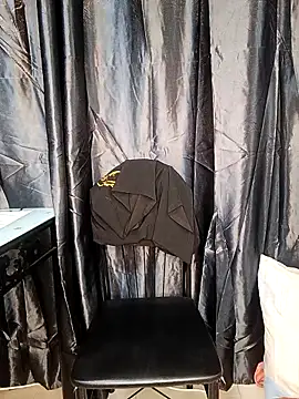 ultimate_pleasures webcam