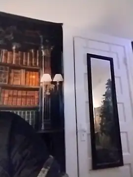 Webcam Model (VenezuelaLuxeNoir)  is live.Free join now!