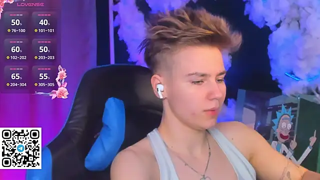 jean_wilsons (F teen) - jumping topless