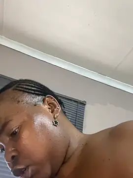 Webcam Model (SweetCandy84)  is live.Free join now!