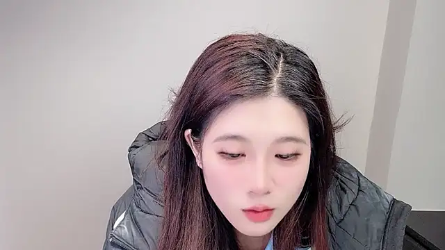 美女Starlets77在线直播