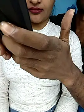 RomanticCouple432 – webcam model profile photo