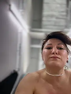 zhenjapoledance (G milf) - Naked and Last tipper lush control 3 min