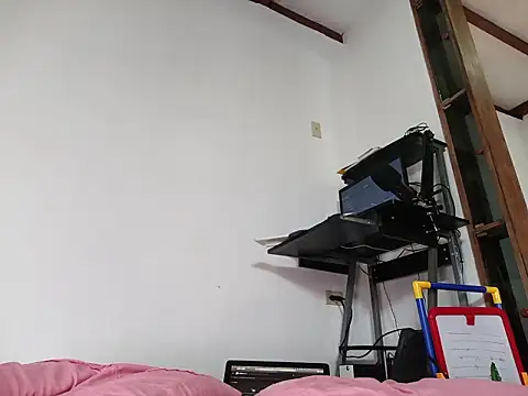 honey_ass25 webcam