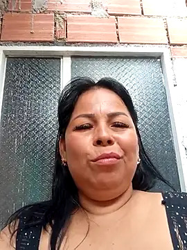 Mother-Big-tits webcam