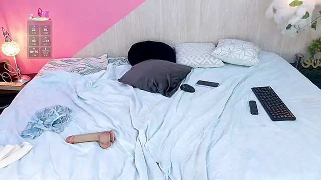 sophia_brunette_ webcam