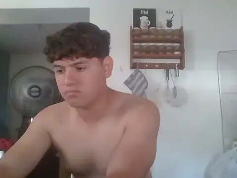 Myboy0020 webcam
